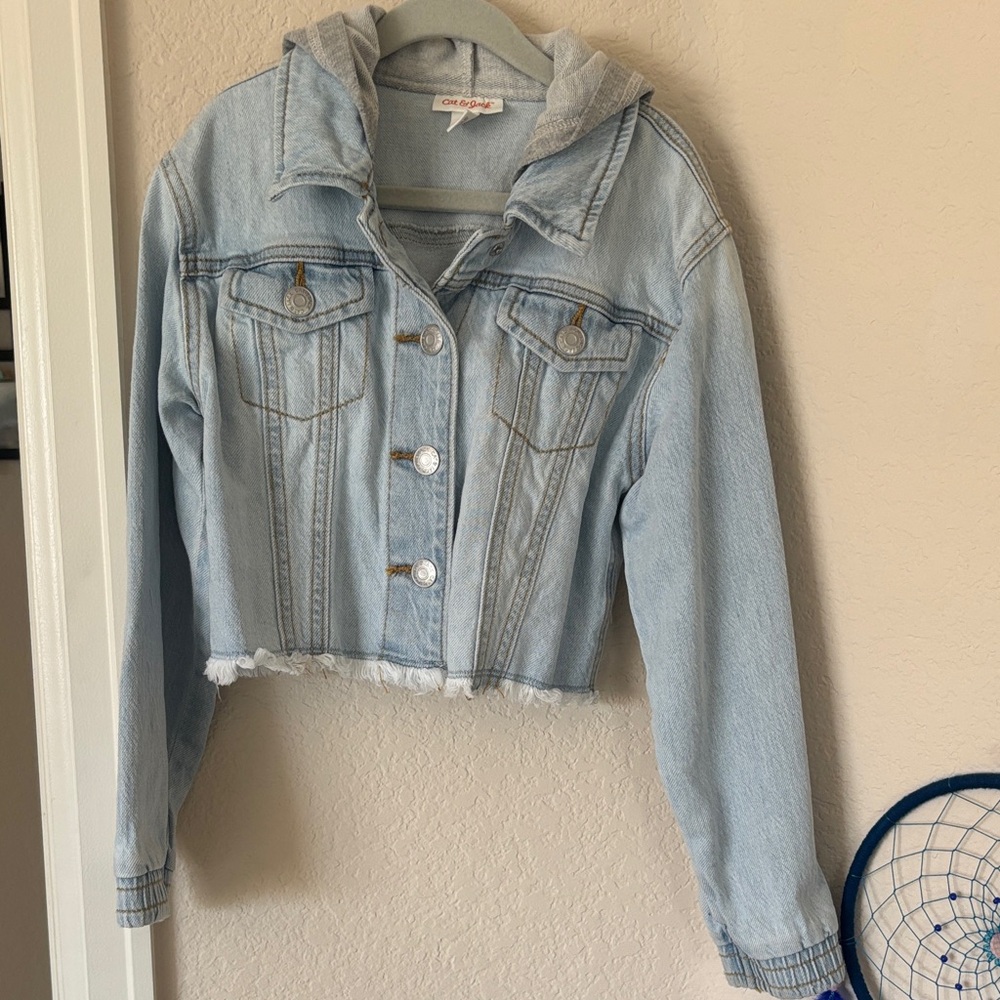NWOT Cat&Jack Light Blue Denim Jacket with Hood